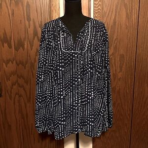 NWT Gap Long sleeve Top